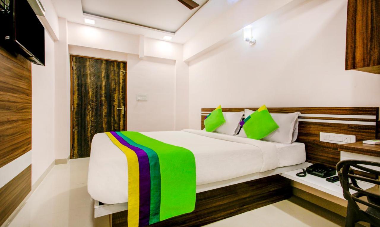 Treebo Kings Inn Vashi Navi Mumbai Buitenkant foto